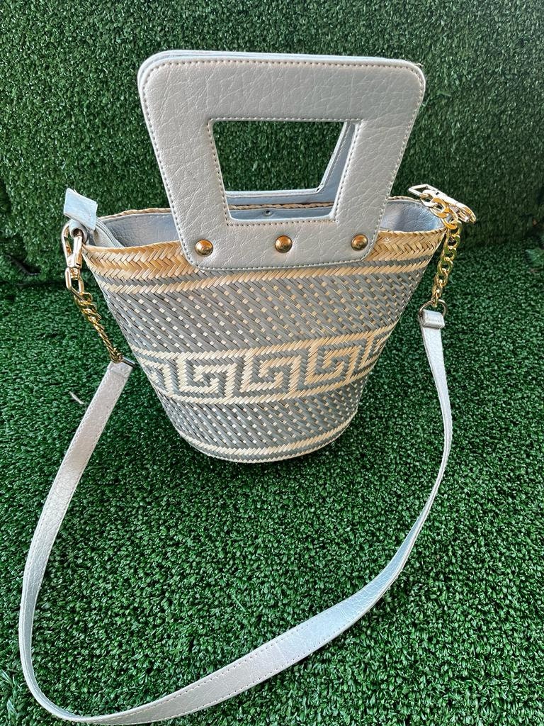 The Luna Bucket