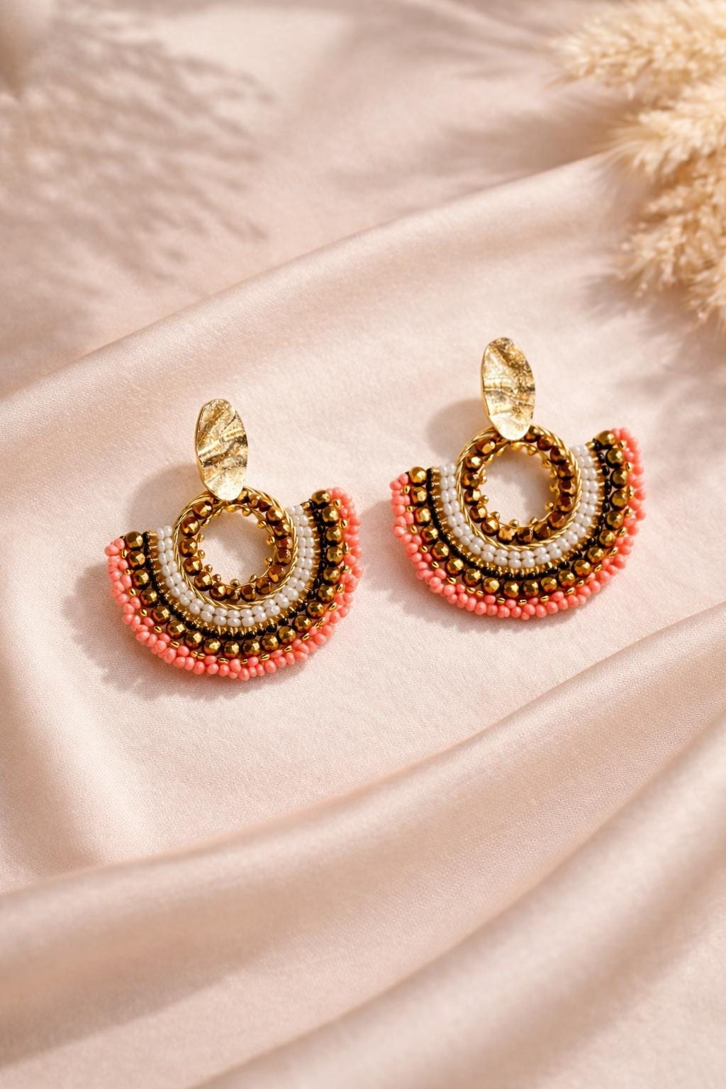 Colombian Handmade Earrings, Unique earrings, fashion earrings, gift for her, women earrings, unique gift for her.