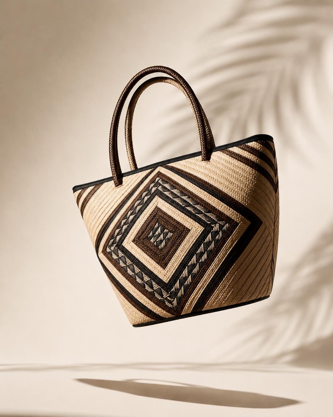 Handwoven Caña Fiber Tote Bag – Colombian Artisan Design