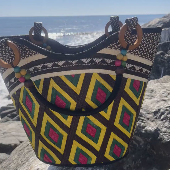 Handwoven Caña Fiber Tote Bag – Colombian Artisan Design